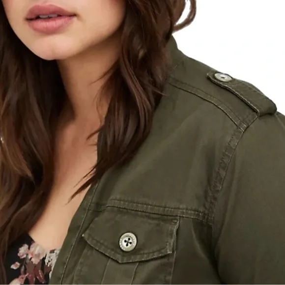 TORRID Twill Open Front Anorak Cargo Army Jacket - Picture 2 of 11